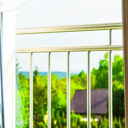 Dom Obok Lasu Pod Krakowem Hébergement de vacances *