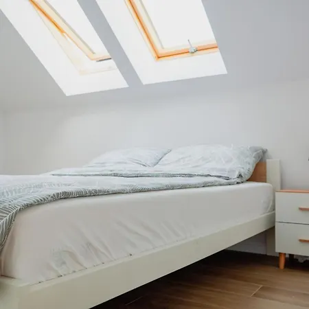 Dom Obok Lasu Pod Krakowem Hébergement de vacances Zabierzow